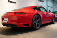 ポルシェ 911(Type991.2) Carrera T 日本未導入モデル7MT ショートシフト スポーツエグゾースト Bカメラ カーボンバケットチェック柄 ガーズレッド  中古車