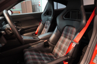 ポルシェ 911(Type991.2) Carrera T 日本未導入モデル7MT ショートシフト スポーツエグゾースト Bカメラ カーボンバケットチェック柄 ガーズレッド  中古車