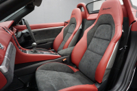 ポルシェ 718スパイダー Boxster Spyder  6MT スパイダークラシックインテリア LEDヘッドライト ブラック 中古車 中古車
