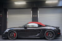 ポルシェ 718スパイダー Boxster Spyder  6MT スパイダークラシックインテリア LEDヘッドライト ブラック 中古車 中古車