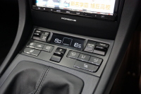 ポルシェ 911(Type991.1) GTS Cabriolet  7MT  オールレザーインテリア 日本仕様変更済 中古車 中古車