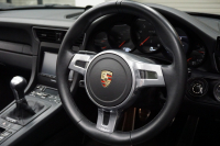 ポルシェ 911(Type991.1) GTS Cabriolet  7MT  オールレザーインテリア 日本仕様変更済 中古車 中古車