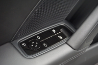 ポルシェ 911(Type992) Carrera  S 正規D車左H PCCB SR スポーツクロノ  スポーツエグゾースト OP6,100,000 OVER  中古車