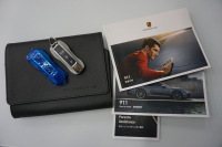 ポルシェ 911(Type992) Carrera  S 正規D車左H PCCB SR スポーツクロノ  スポーツエグゾースト OP6,100,000 OVER  中古車