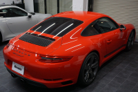 ポルシェ 911(Type991.2) Carrera T 日本未導入モデル7MT ショートシフト スポーツエグゾースト カーボンバケットチェック柄 ガーズレッド  中古車