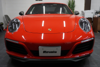 ポルシェ 911(Type991.2) Carrera T 日本未導入モデル7MT ショートシフト スポーツエグゾースト カーボンバケットチェック柄 ガーズレッド  中古車