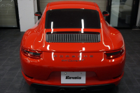 ポルシェ 911(Type991.2) Carrera T 日本未導入モデル7MT ショートシフト スポーツエグゾースト カーボンバケットチェック柄 ガーズレッド  中古車