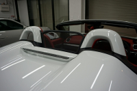 ポルシェ ボクスター Boster（Type981） Spyder  スパイダークラシックインテリア  カーボンフルバケットシート 中古車 中古車