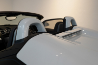 ポルシェ ボクスター Spyder PCCB アダプティブスポーツシート  オールレザー×イエローステッチ キャララホワイトメタリック  中古車