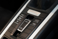 ポルシェ ボクスター Spyder PCCB アダプティブスポーツシート  オールレザー×イエローステッチ キャララホワイトメタリック  中古車