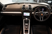 ポルシェ ボクスター Spyder PCCB アダプティブスポーツシート  オールレザー×イエローステッチ キャララホワイトメタリック  中古車