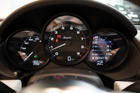 ポルシェ ボクスター Spyder PCCB アダプティブスポーツシート  オールレザー×イエローステッチ キャララホワイトメタリック  中古車