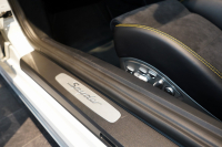 ポルシェ ボクスター Spyder PCCB アダプティブスポーツシート  オールレザー×イエローステッチ キャララホワイトメタリック  中古車