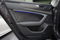 アウディ RS7 パノラマサンルーフ カーボンブレーキ カーボン＆グロスブラックスタイリングパッケージ  OP22インチホイール  中古車