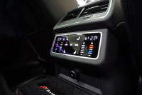 アウディ RS7 パノラマサンルーフ カーボンブレーキ カーボン＆グロスブラックスタイリングパッケージ  OP22インチホイール  中古車