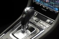 ポルシェ 911(Type991.1) Carrera GTS LEDヘッドライト ベンチレーション レッドメーターパネル ジェットブラックメタリック  中古車