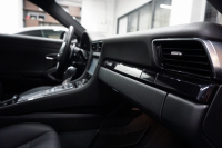 ポルシェ 911(Type991.1) Carrera GTS LEDヘッドライト ベンチレーション レッドメーターパネル ジェットブラックメタリック  中古車