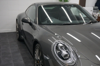 ポルシェ 911(Type991.2) Carrera 7MT PCCB スポーツクロノ スポーツエグゾースト LEDヘッドライト RSスパイダー20ホイール アゲートグレーメタリック  中古車