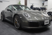 ポルシェ 911(Type991.2) Carrera 7MT PCCB スポーツクロノ スポーツエグゾースト LEDヘッドライト RSスパイダー20ホイール アゲートグレーメタリック  中古車