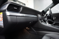 ポルシェ 911(Type991.2) Carrera PDK スポーツクロノパッケージ スポーツエグゾースト  CarerraS20インチホイール GTシルバーメタリック  中古車