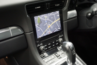 ポルシェ 911(Type991.2) Carrera PDK スポーツクロノパッケージ スポーツエグゾースト  CarerraS20インチホイール GTシルバーメタリック  中古車