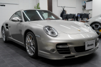 ポルシェ 911(Type997) Turbo S PCCB オールレザーインテリア GTシルバー 中古車 中古車