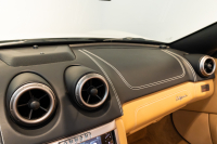 フェラーリ カリフォルニア California30 デイトナシート 458ホイール スクーデリアフェラーリエンブレム マグネライドサス EBMバルブ開閉 中古車 中古車