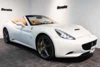 フェラーリ カリフォルニア California30 デイトナシート 458ホイール スクーデリアフェラーリエンブレム マグネライドサス EBMバルブ開閉 中古車 中古車