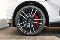 アストンマーティン DBX 707 ホワイトストーン　カーボンsクステリアパック　23AW　デュオトーンインテリア　エクステリアバッジ　レザーカラーパレット　スモークテール 中古車 中古車