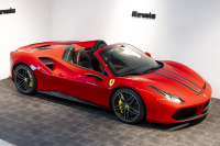 フェラーリ 488スパイダー テーラーメイド/OP2000万over/特別仕様内装 中古車 中古車