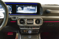 メルセデスベンツ Gクラス マグノヒーローエディション 全面プロテクションフィルム施工　電動サイドステップ 中古車 中古車