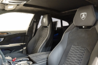 ランボルギーニ ウルス 5名乗車ハイウェイアシスタントPKG　HUD　B&O3Dオーディオ　リアエンタメ　23インチAW 中古車 中古車