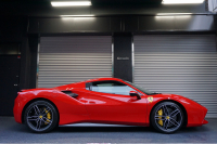 フェラーリ 488スパイダー テーラーメイド/スクーデリアコレクション　OP1700OVER  中古車