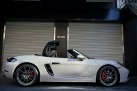 ポルシェ 718 ボクスター 718Boster GTS4.0 6MT クレヨン GTSコミュニケーションパッケージ スポーツバッケットシート（カーボン）  中古車