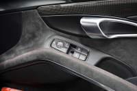 ポルシェ 718 ボクスター 718Boster GTS4.0 6MT クレヨン GTSコミュニケーションパッケージ スポーツバッケットシート（カーボン）  中古車