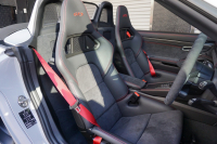 ポルシェ 718 ボクスター 718Boster GTS4.0 6MT クレヨン GTSコミュニケーションパッケージ スポーツバッケットシート（カーボン）  中古車
