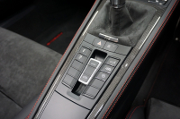 ポルシェ 718 ボクスター 718Boster GTS4.0 6MT クレヨン GTSコミュニケーションパッケージ スポーツバッケットシート（カーボン）  中古車