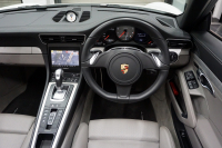 ポルシェ 911(Type991) Type991.1 Carrera S Cabriolet 2トーンオールレザーインテリア スポーツクロノ クラシック20インチホイール 中古車 中古車