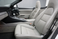 ポルシェ 911(Type991) Type991.1 Carrera S Cabriolet 2トーンオールレザーインテリア スポーツクロノ クラシック20インチホイール 中古車 中古車