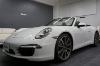ポルシェ 911(Type991) Type991.1 Carrera S Cabriolet 2トーンオールレザーインテリア スポーツクロノ クラシック20インチホイール 中古車 中古車