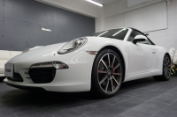 ポルシェ 911(Type991) Type991.1 Carrera S Cabriolet 2トーンオールレザーインテリア スポーツクロノ クラシック20インチホイール 中古車 中古車