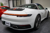 ポルシェ 911(Type992) 911 Type992 Targa 4  スポーツクロノ グラファイトブルーレザーインテリア クラシックホイール 中古車 中古車
