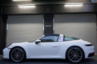 ポルシェ 911(Type992) 911 Type992 Targa 4  スポーツクロノ グラファイトブルーレザーインテリア クラシックホイール 中古車 中古車