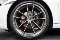 ポルシェ 911(Type992) 911 Type992 Targa 4  スポーツクロノ グラファイトブルーレザーインテリア クラシックホイール 中古車 中古車