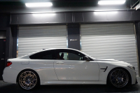BMW Mシリーズ M4 Competition 正規ディーラーDCT M PERFORMANCEカーボンスポイラー REMUS可変マフラー 中古車 中古車