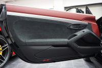 ポルシェ 718スパイダー 718spyder 4.0PDK 正規ディーラー禁煙車  中古車