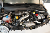 アバルト 695 esseesse 5MT 最終生産モデル 新車並行車 1オーナー HKS VIITS車高調 メタルキャタライザー 中古車 中古車