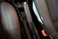 アバルト 695 esseesse 5MT 最終生産モデル 新車並行車 1オーナー HKS VIITS車高調 メタルキャタライザー 中古車 中古車