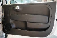 アバルト 695 esseesse 5MT 最終生産モデル 新車並行車 1オーナー HKS VIITS車高調 メタルキャタライザー 中古車 中古車