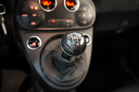 アバルト 695 esseesse 5MT 最終生産モデル 新車並行車 1オーナー HKS VIITS車高調 メタルキャタライザー 中古車 中古車